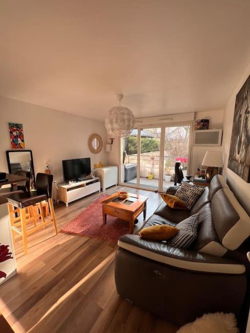 Appart 2 Chambres 17 Min De Paris Rosny-sous-Bois Exterior photo