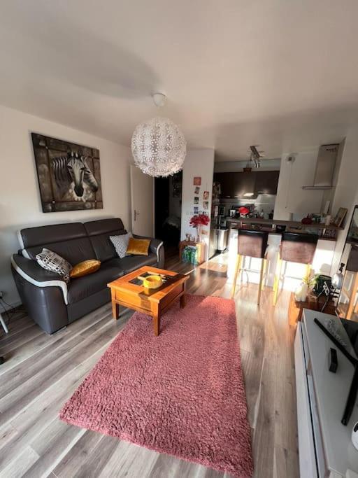 Appart 2 Chambres 17 Min De Paris Rosny-sous-Bois Exterior photo